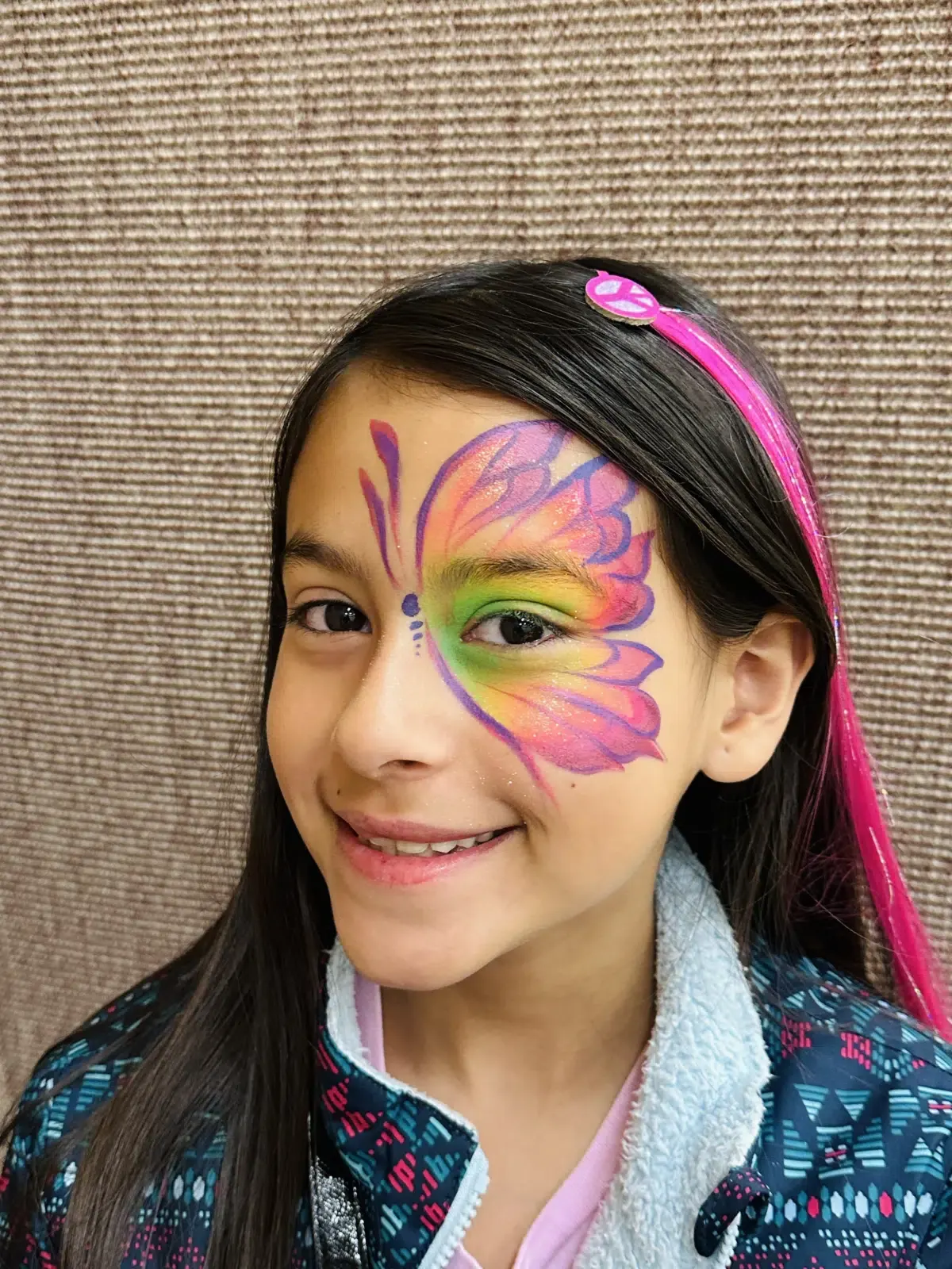Foto del portafolio de Colory Faces con diseño de pinta caritas.